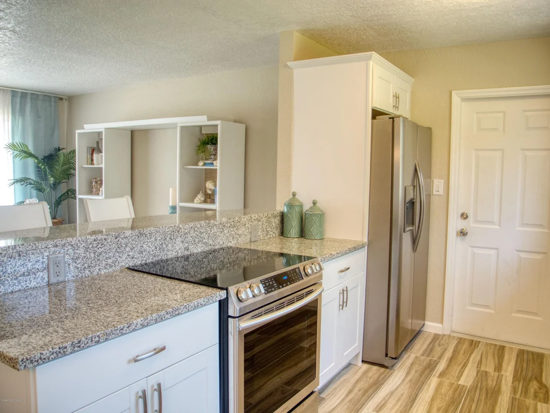 Photo of 220 Melaleuca Drive