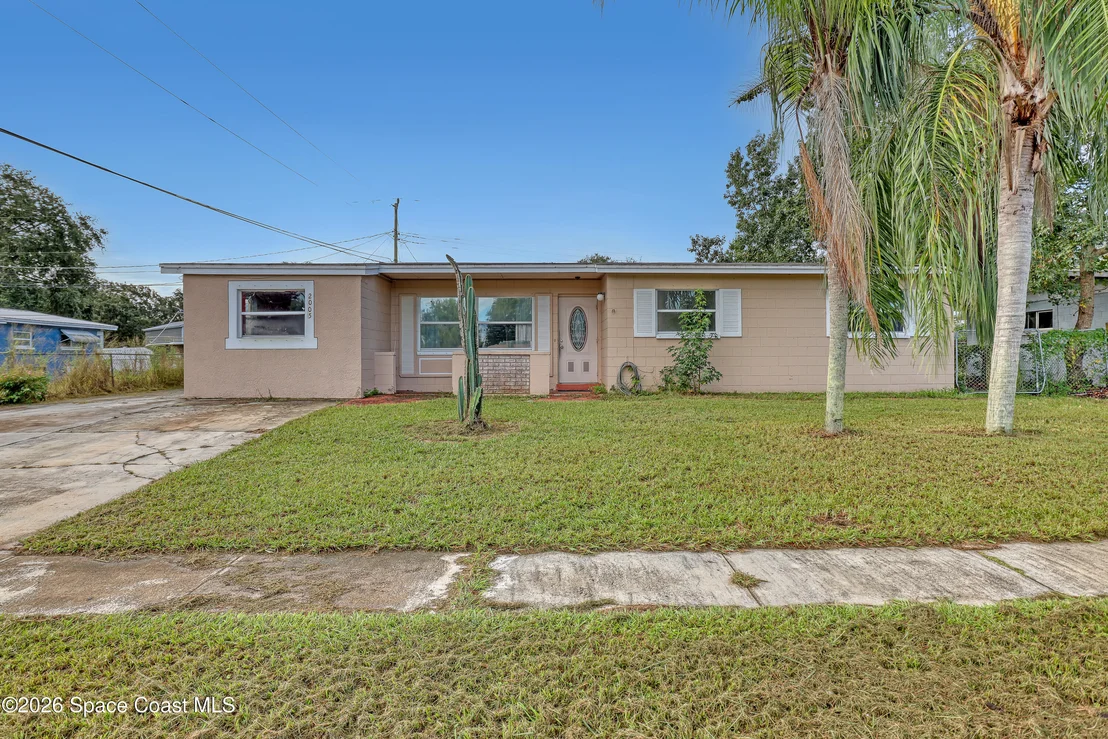 Photo of 2005 Cooper Drive
