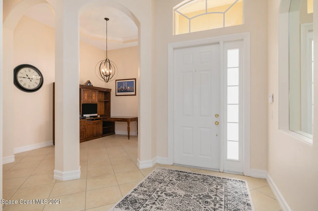 Photo of 6585 Arroyo Drive