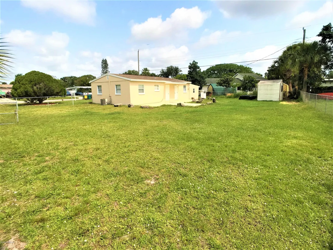 Photo of 1705 Mosswood Drive