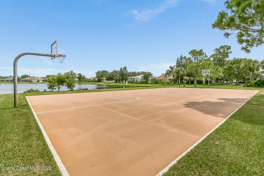 Photo of 1220 Starling Way