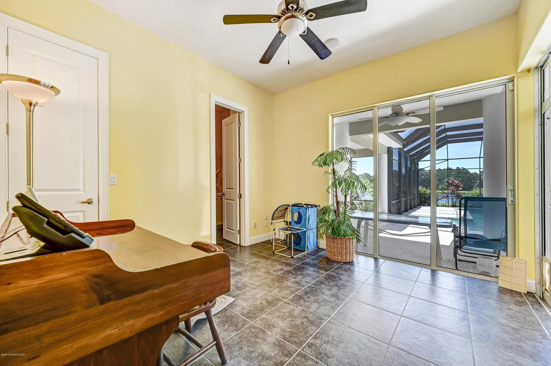 Photo of 5640 Willoughby Drive