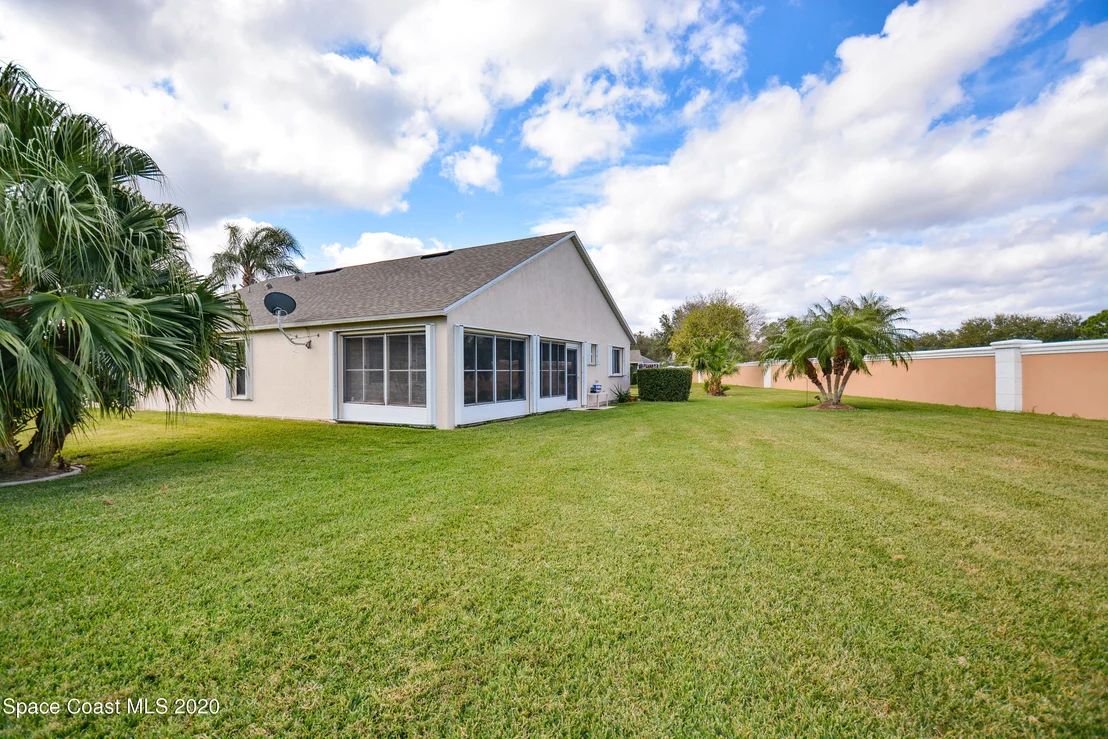 Photo of 1520 Lago Mar Drive
