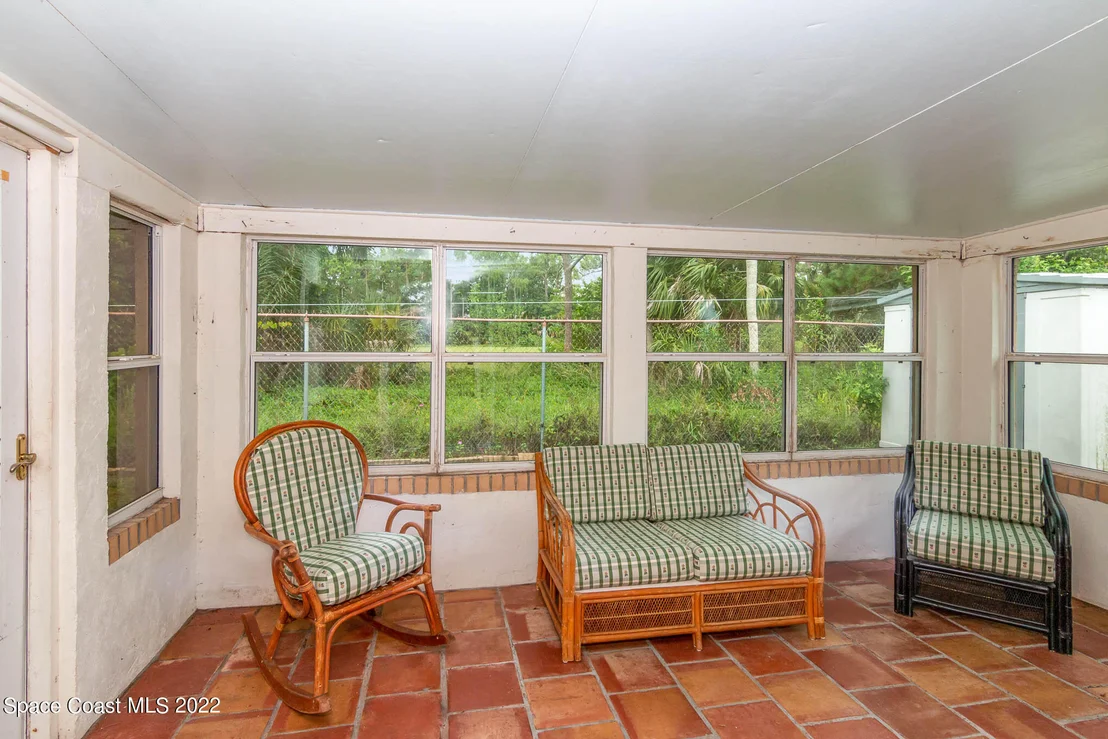 Photo of 1021 Coronado Drive
