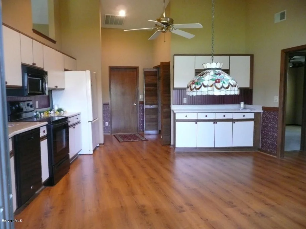 Photo of 1365 Silver Lake Drive