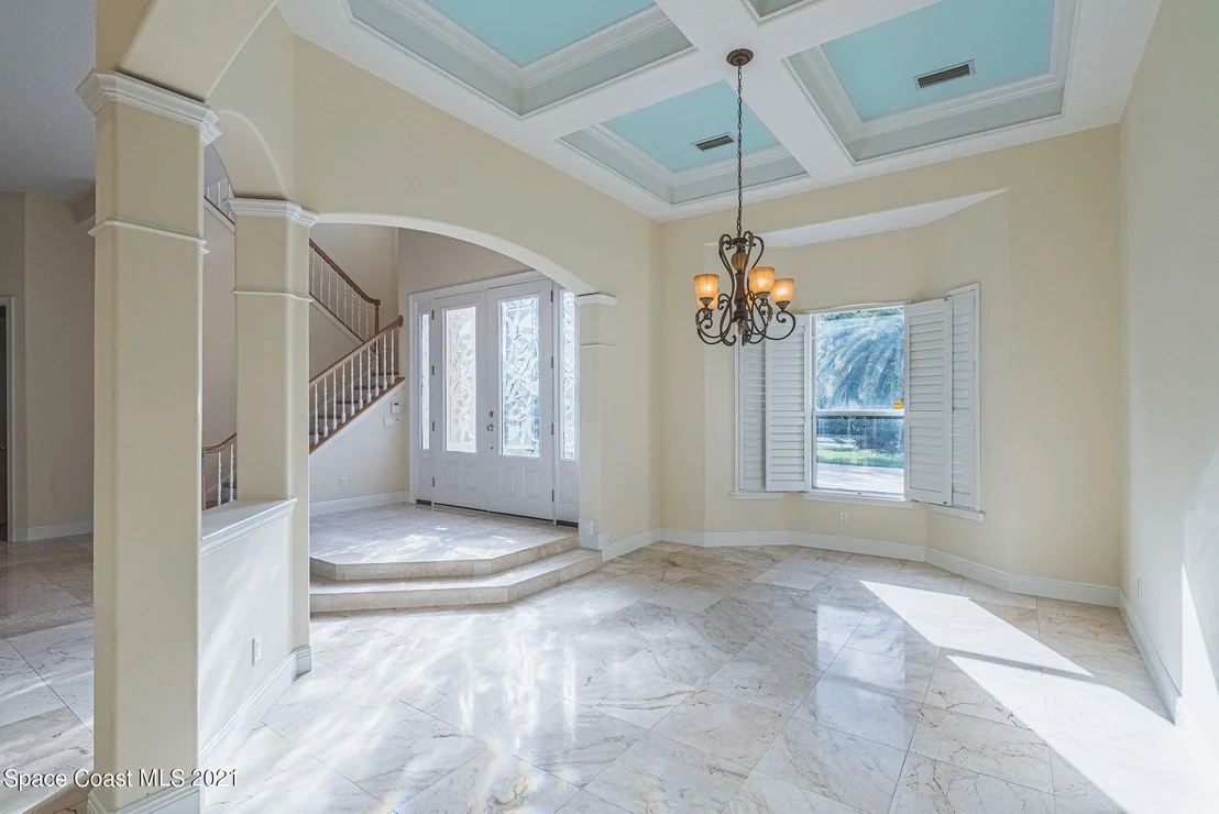 Photo of 8181 Compton Way