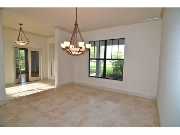 Photo of 2078 SE Windbrook