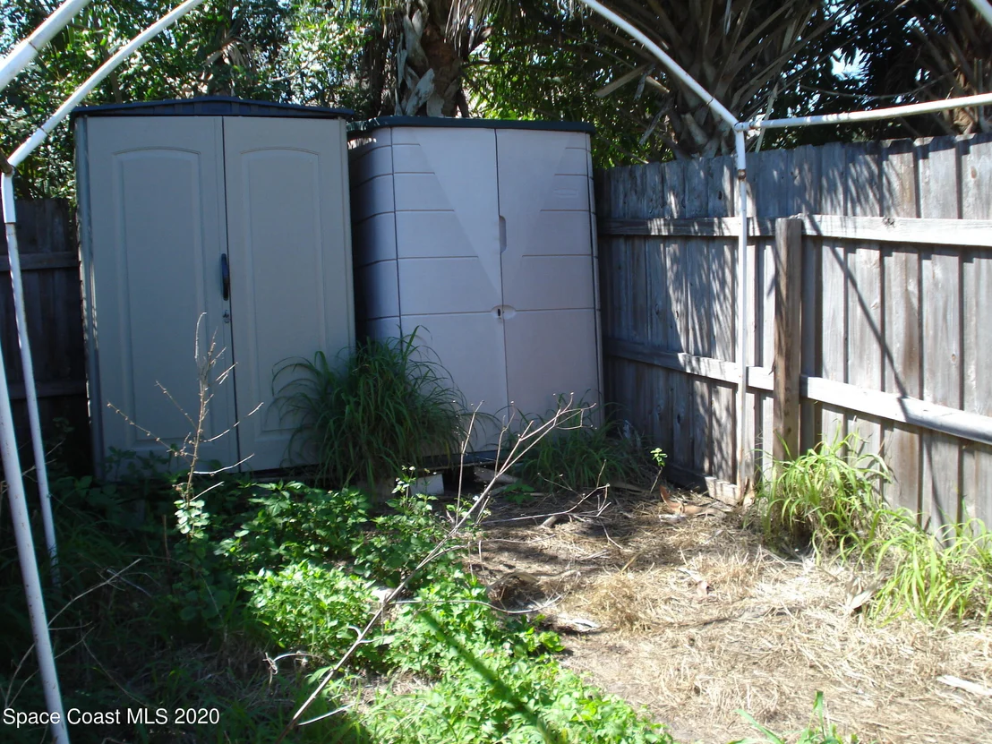 Photo of 6482 Bamboo Avenue