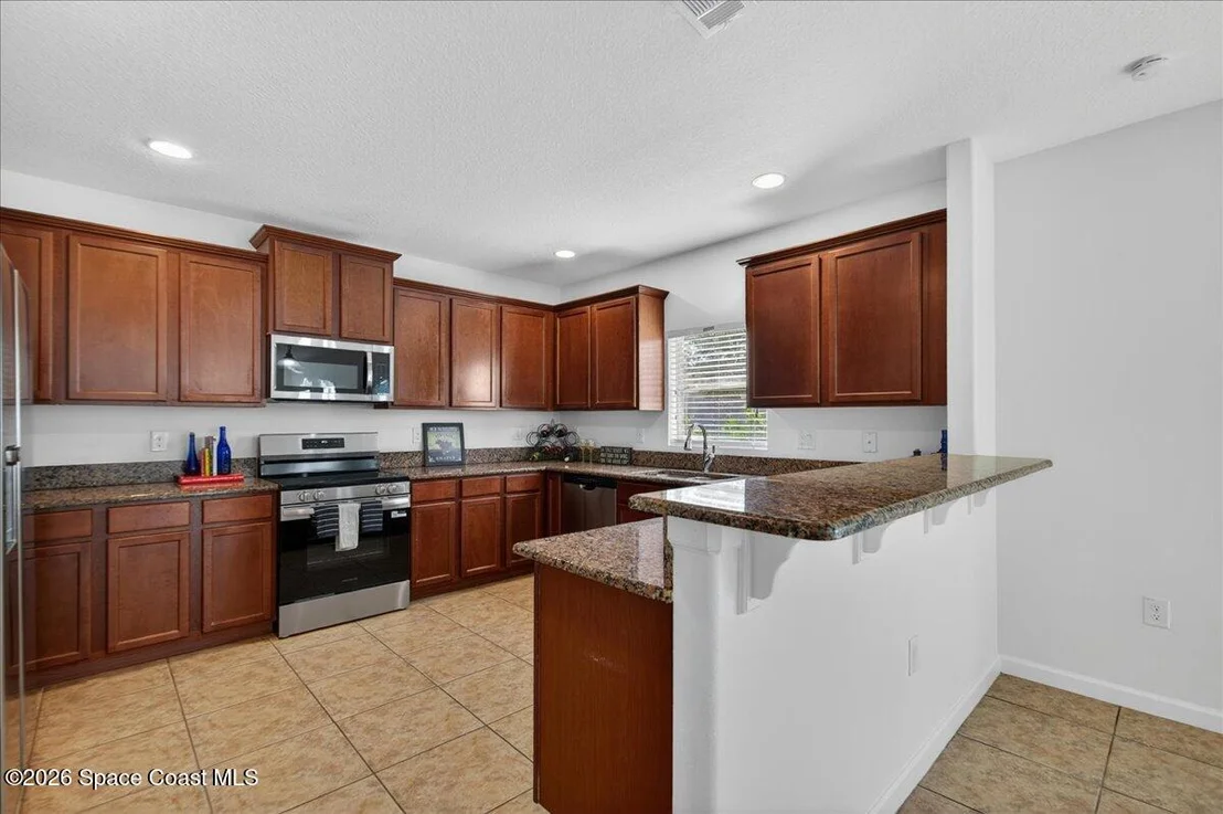 Photo of 1545 Litchfield Drive