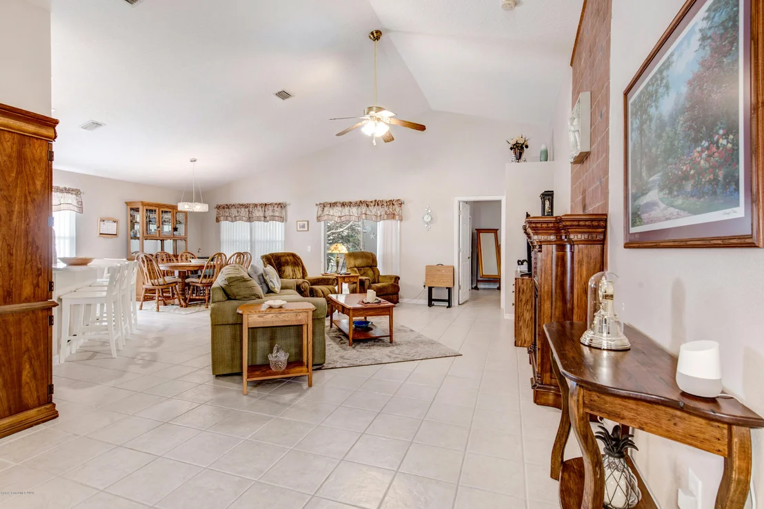 Photo of 1666 Silverado Drive