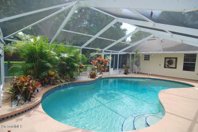 Photo of 330 Campbell Drive