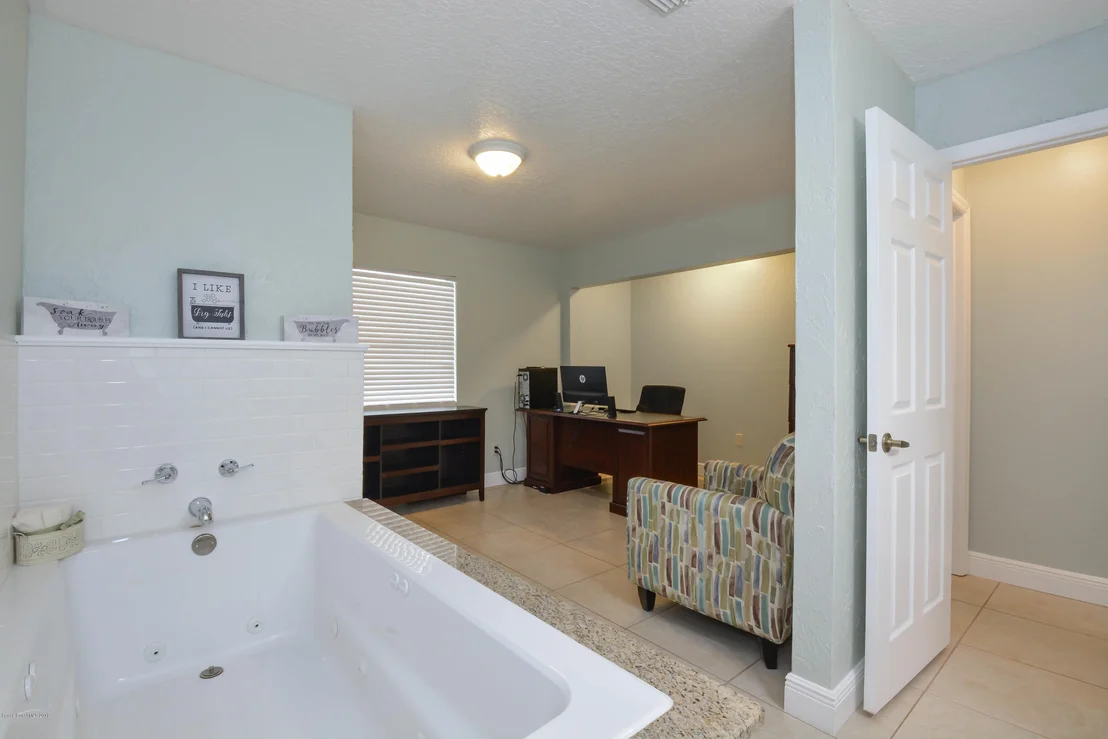Photo of Unit 59 at 1241 Goldenrod Circle NE