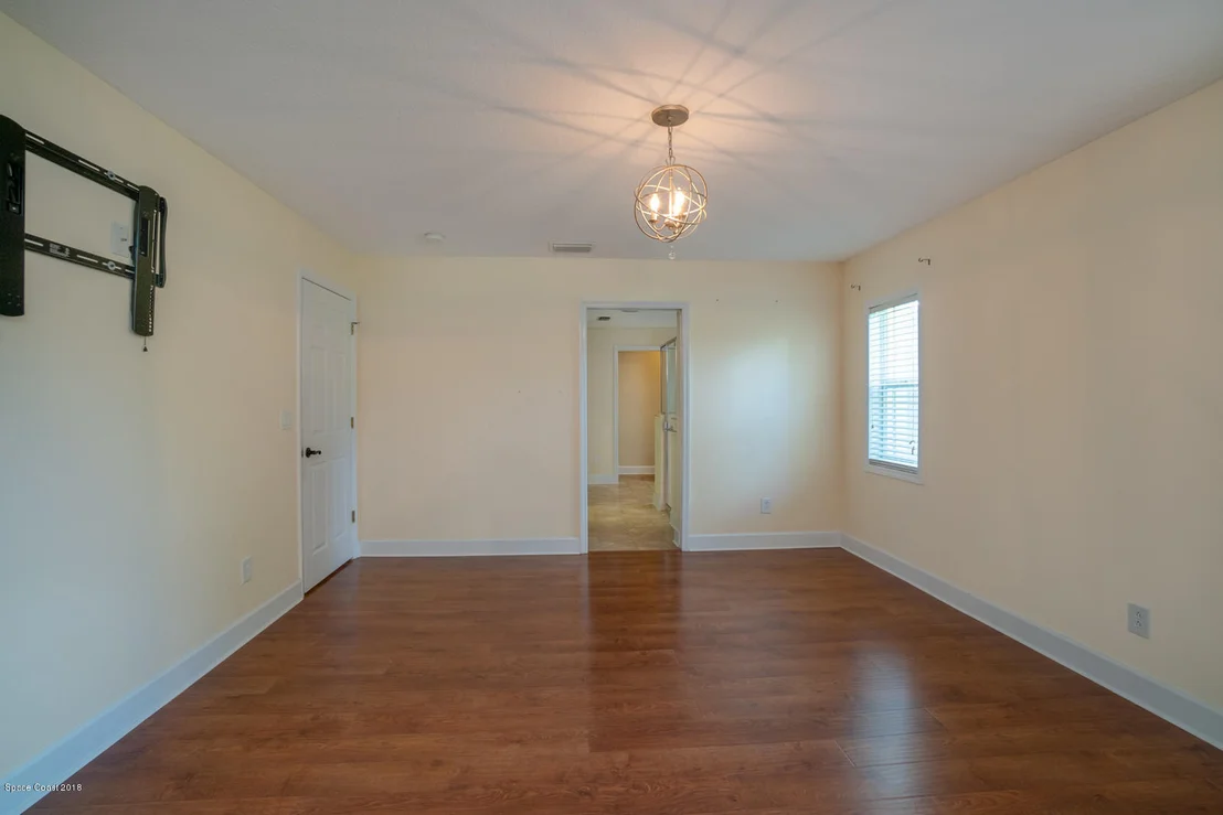 Photo of 304 Third Avenue