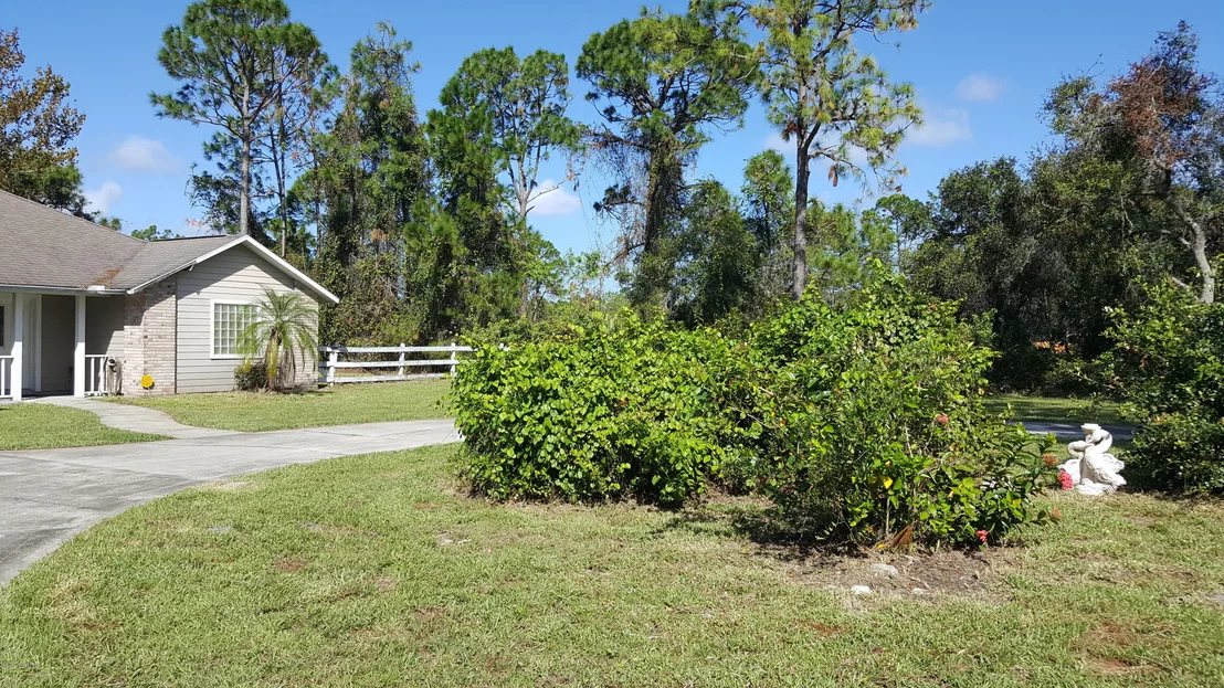 Photo of 3950 Burkholm Road