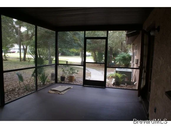 Photo of 6635 Cedar