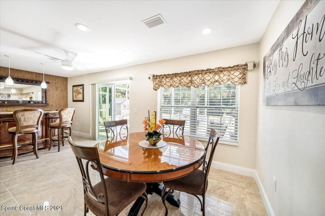 Photo of 367 Abello Road SE