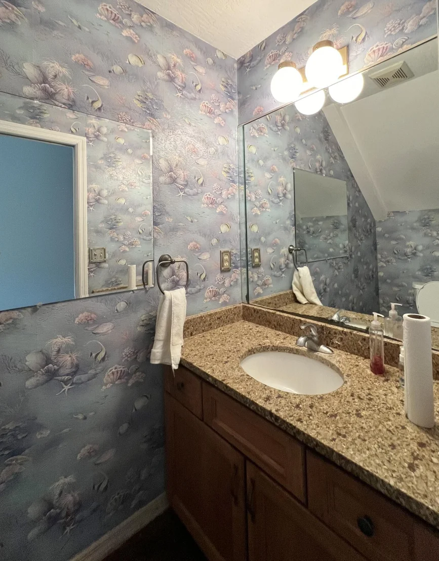 Photo of 1695 Grant Road