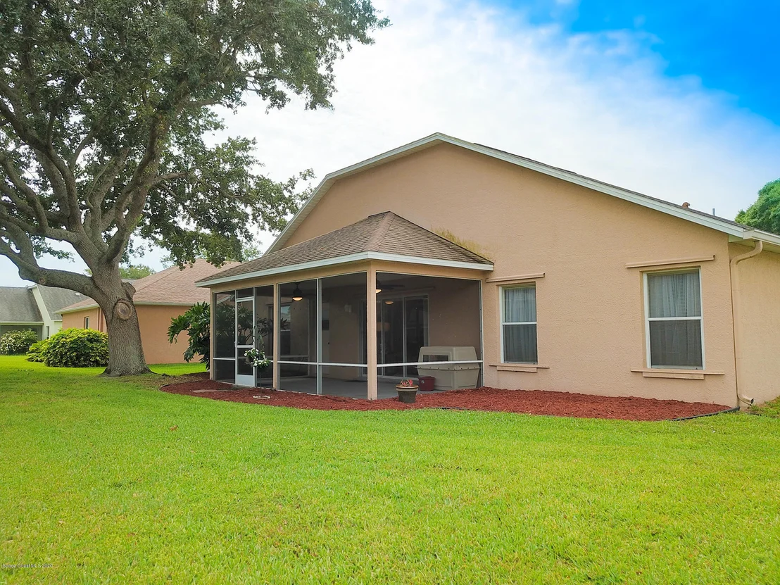 Photo of 1670 Rustic Way