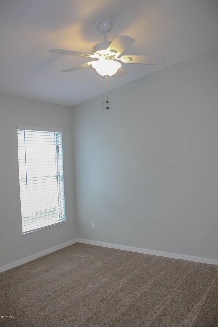 Photo of 881 Villa Drive