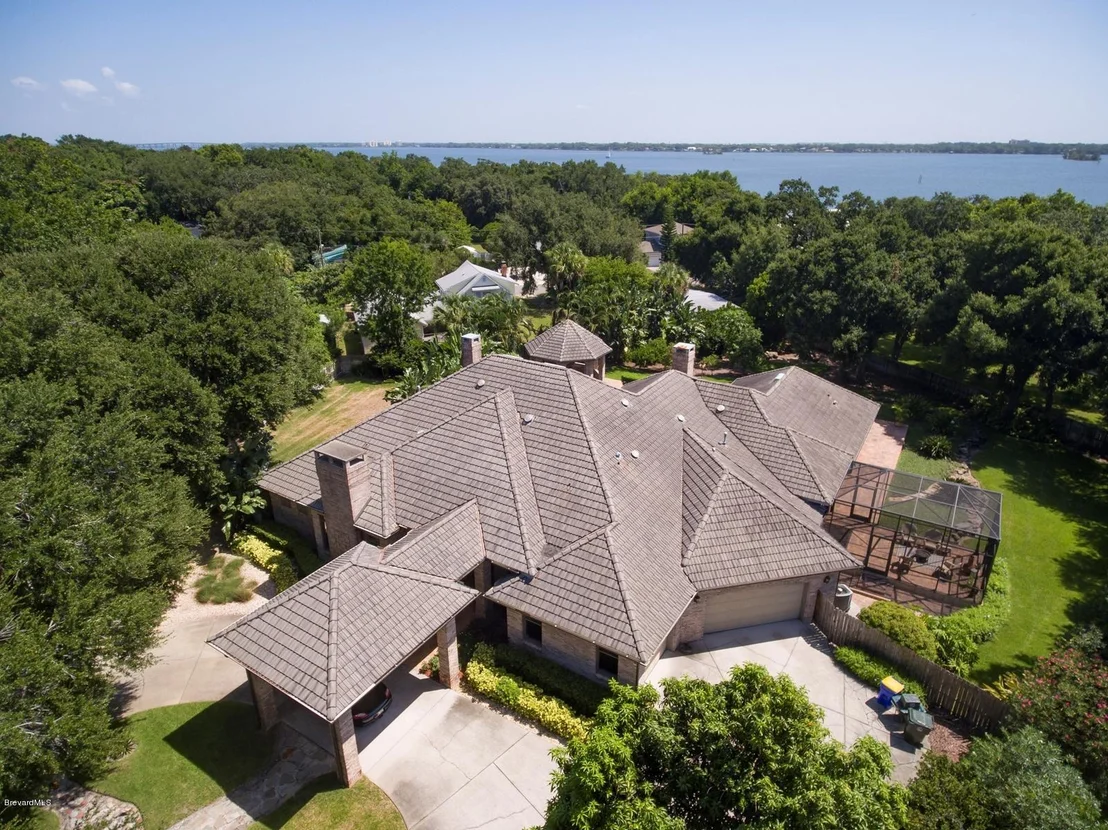 Photo of 16 Summer Place