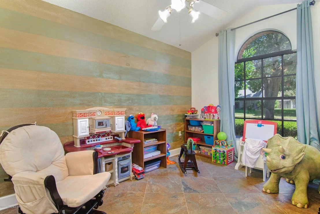 Photo of 855 Yorktowne Drive