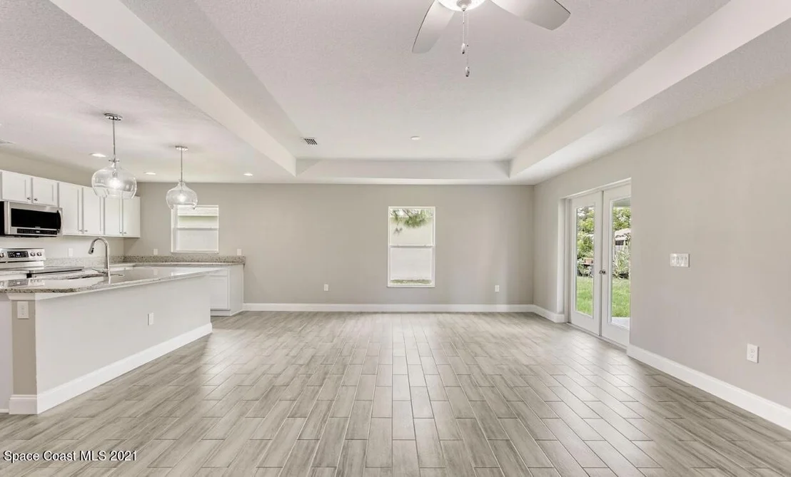 Photo of 1738 Hydrangea Road