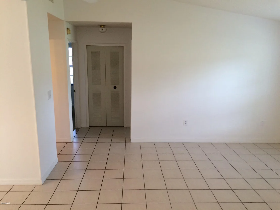 Photo of 5620 Holden Road