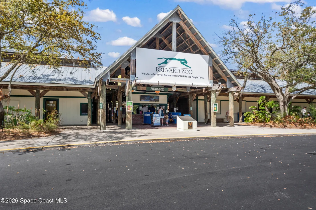 Photo of 626 Rossmoor Circle