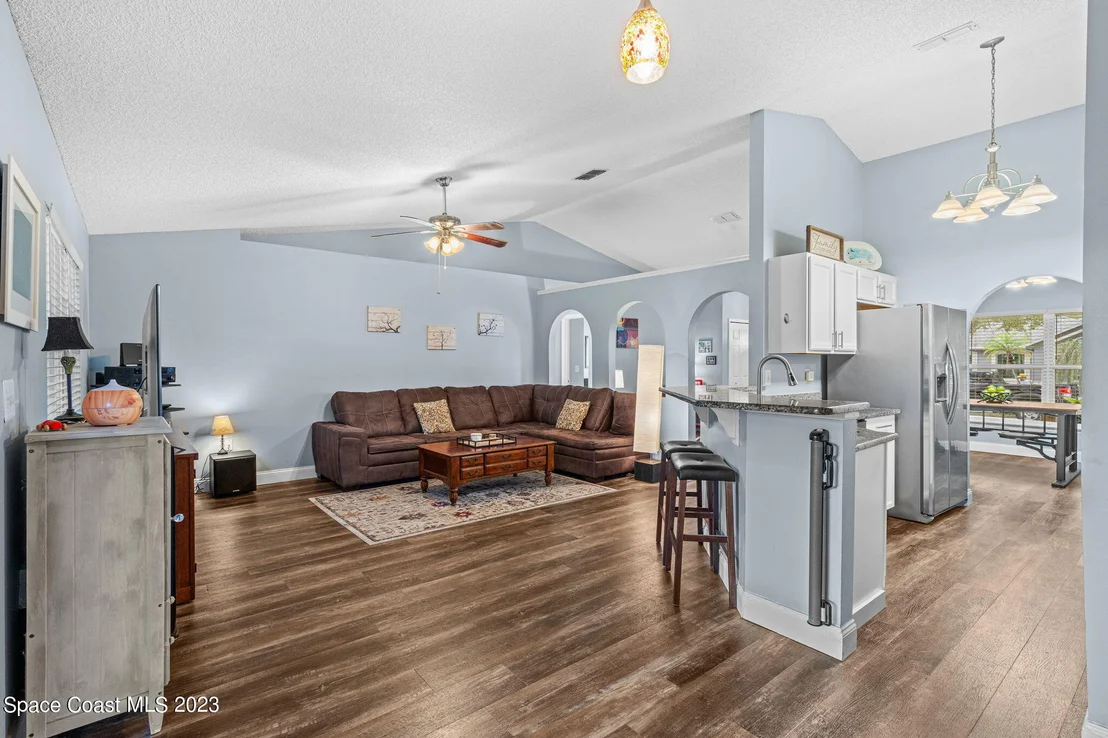 Photo of 2310 Shady Oak Road