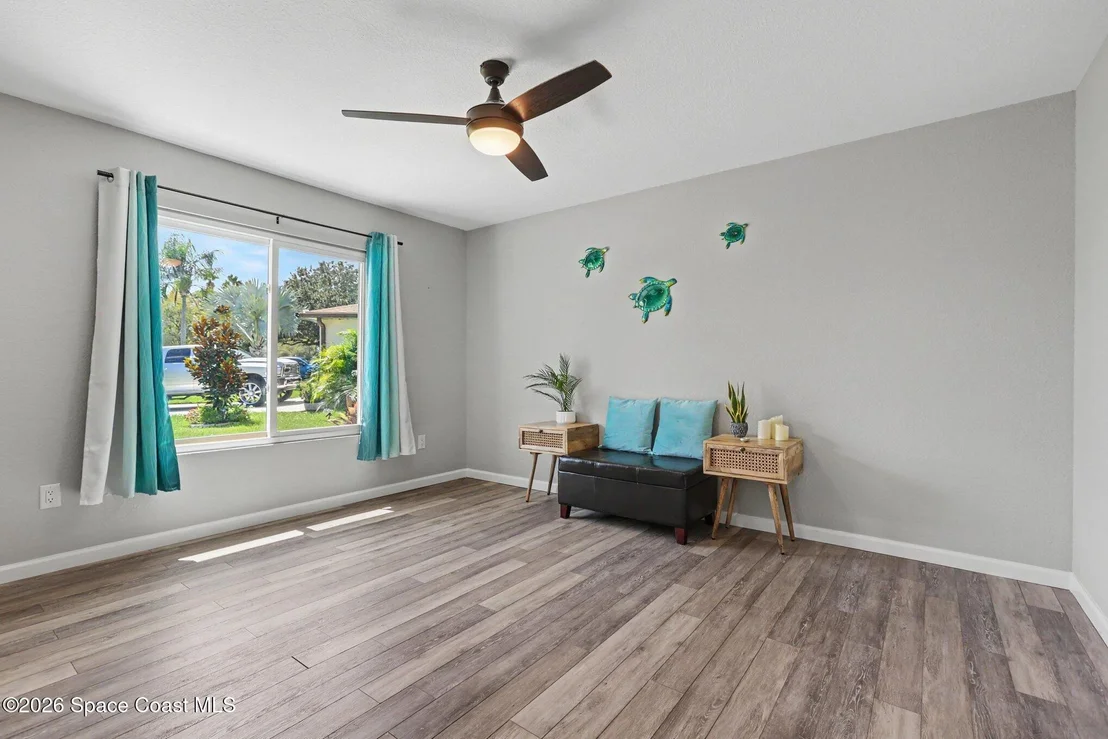 Photo of 924 Gables Way