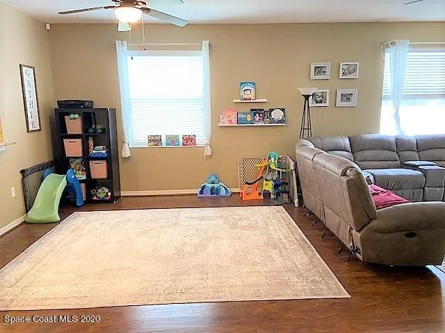 Photo of 2130 Bridgeport Circle