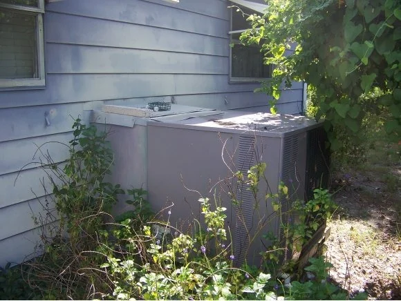 Photo of 859 NE Bahama
