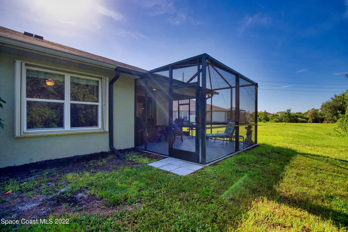 Photo of 7649 W Lenox Circle