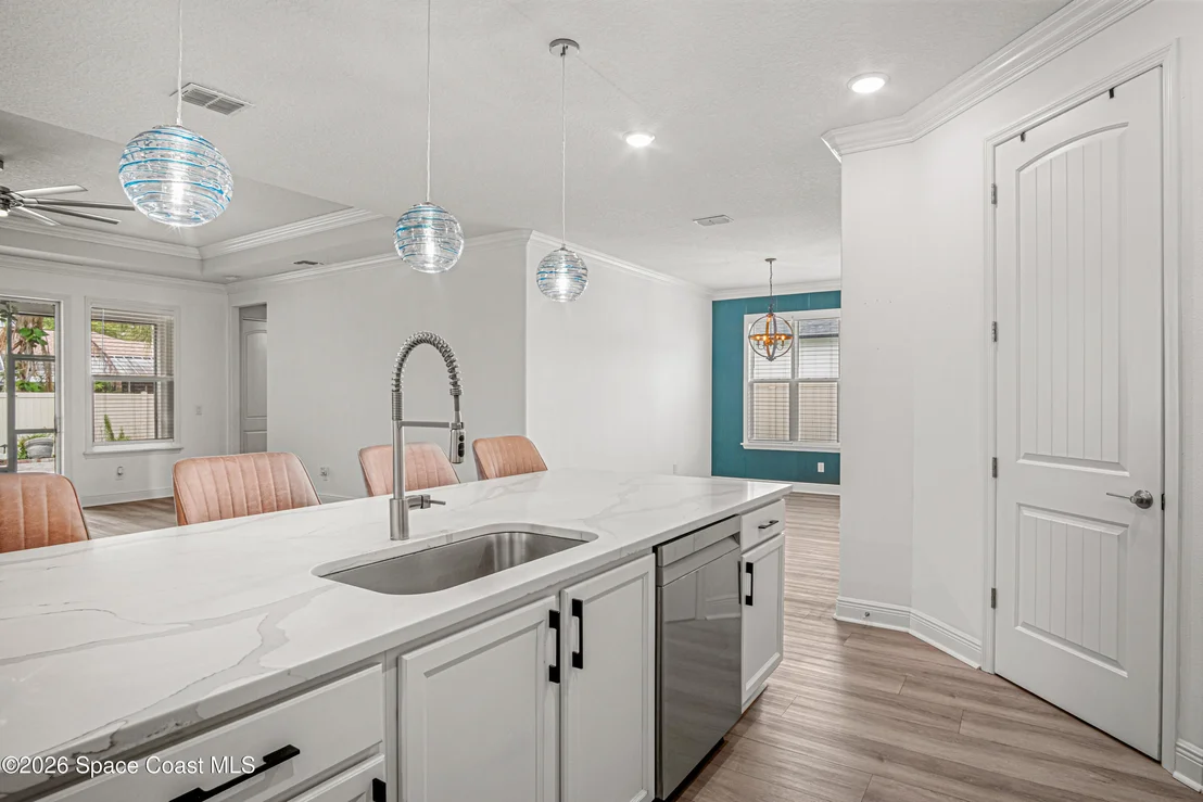 Photo of 1772 Killian Drive NE