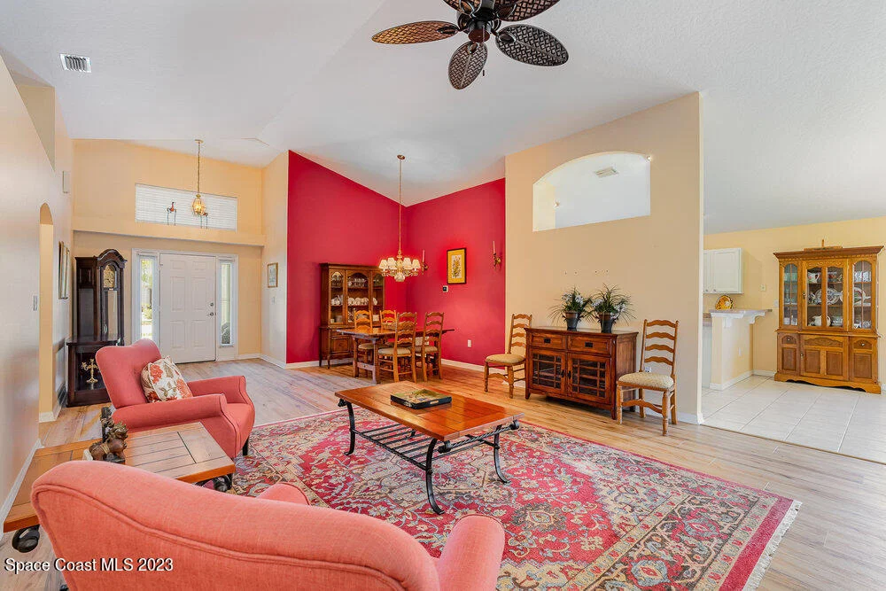 Photo of 1575 Sun Gazer Drive