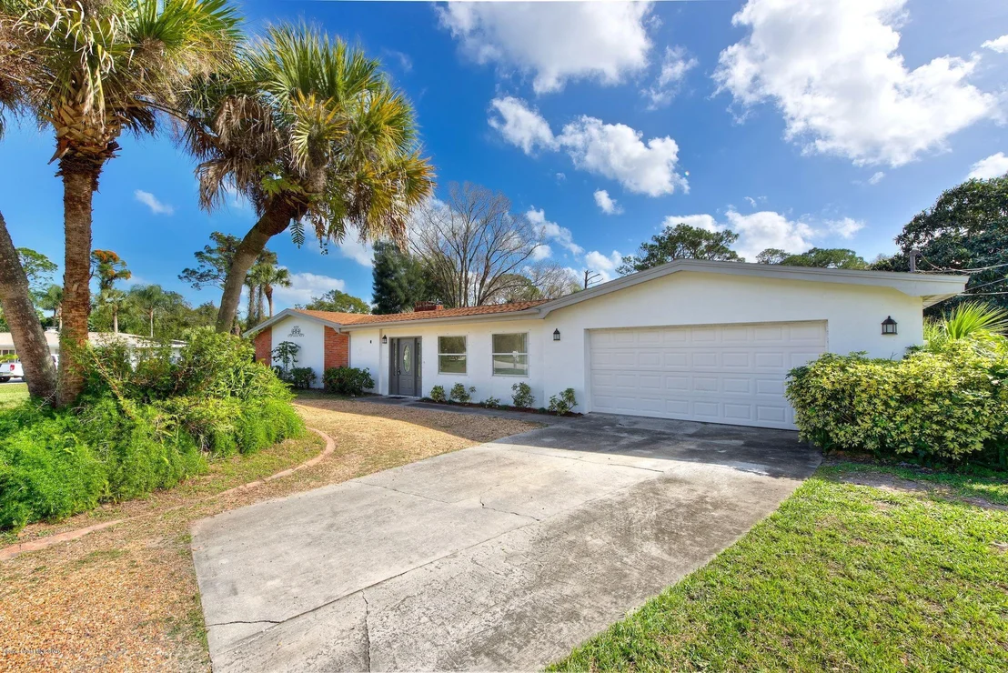 Photo of 8361 Sylvan Drive