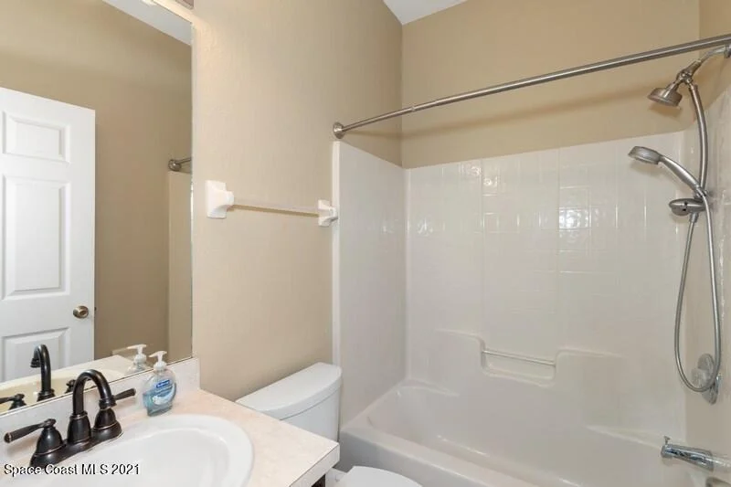 Photo of 1032 Bainbury Lane