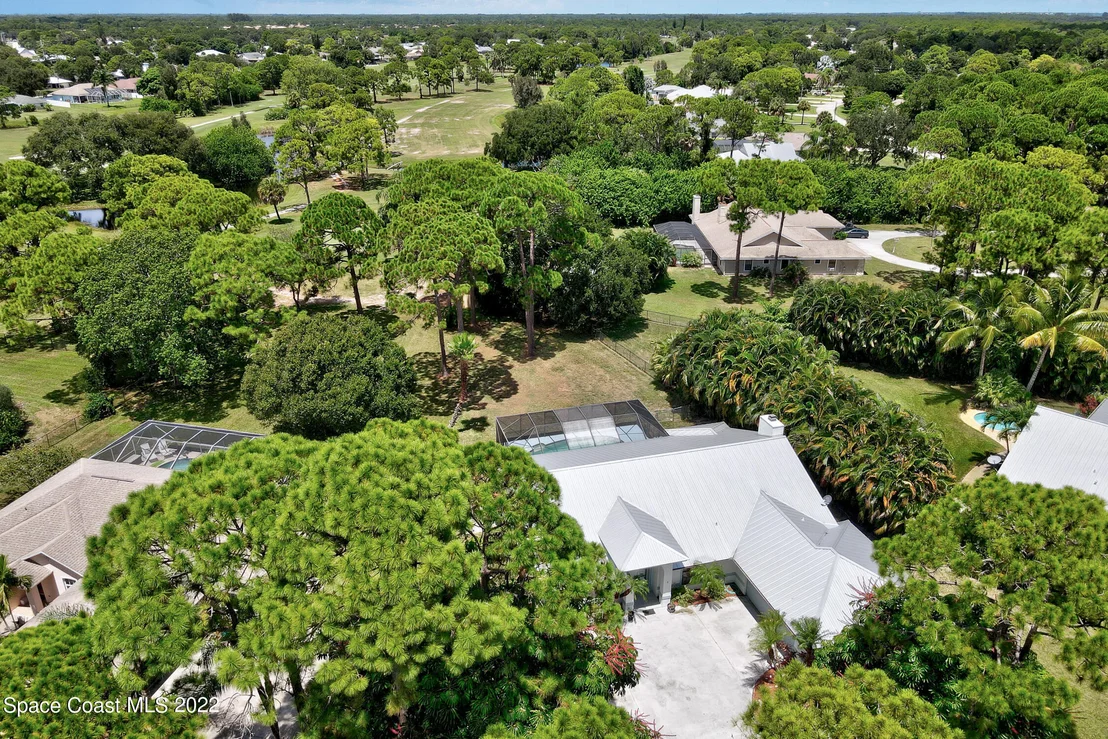 Photo of 4100 Redwood Drive