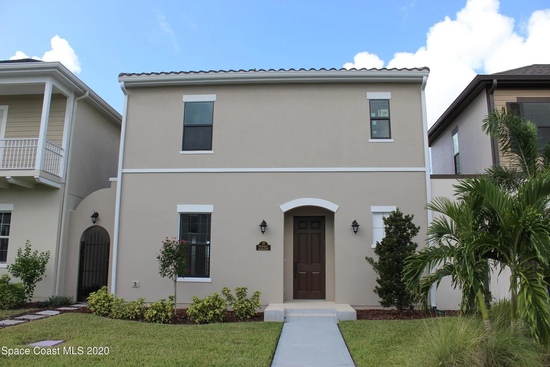 Photo of 2225 Zuma Lane