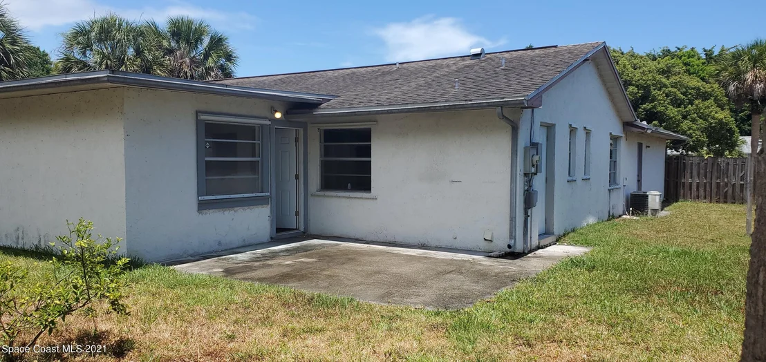 Photo of 3340 Jay Tee Drive