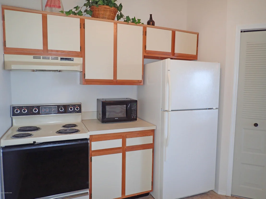 Photo of Unit 205 at 7420 Highway 1