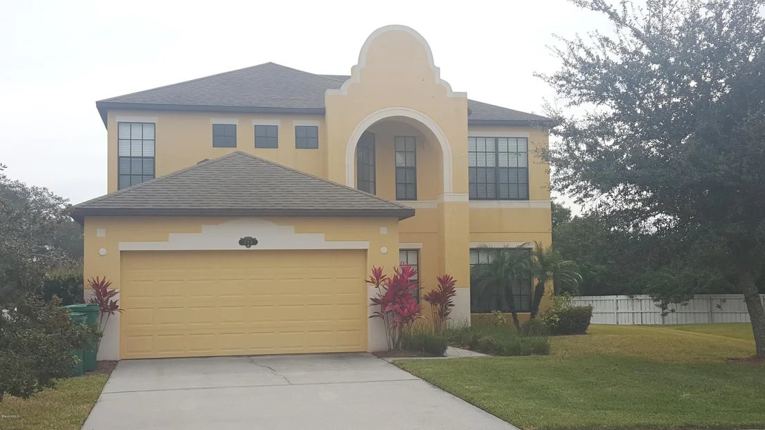 Photo of 384 Dryden Circle