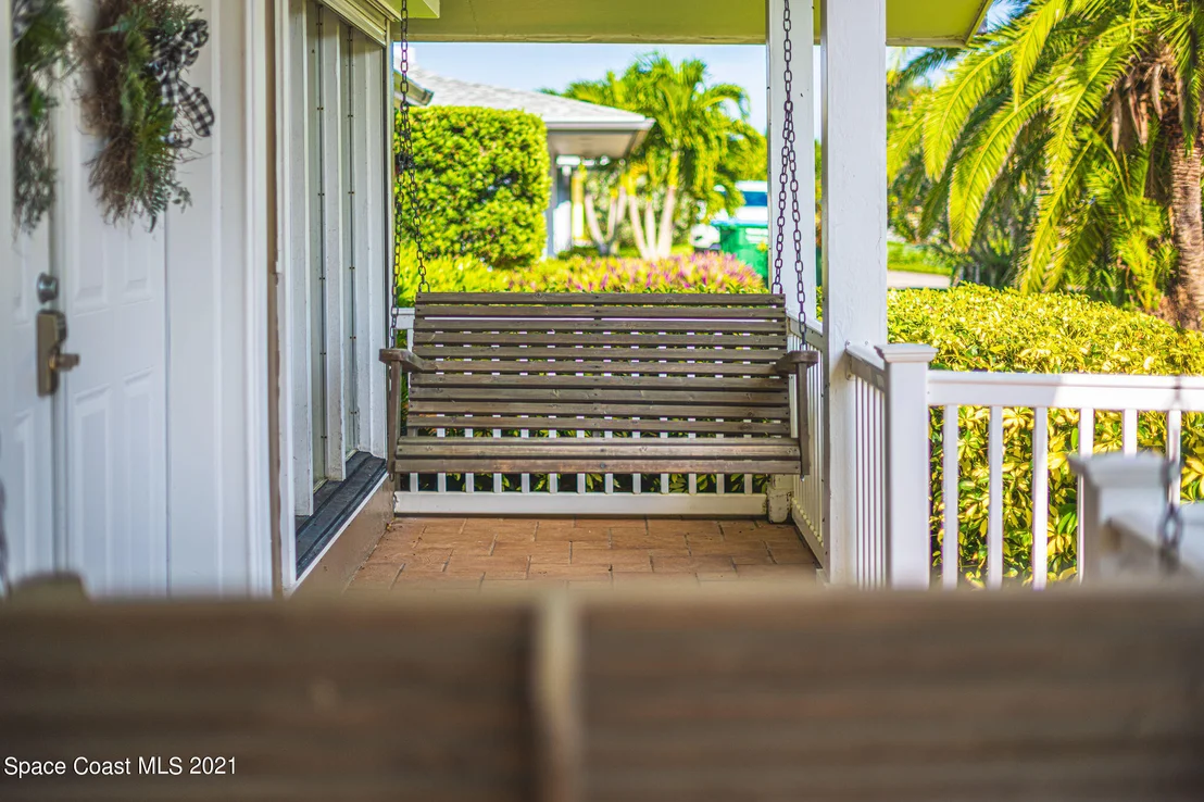 Photo of 616 Hibiscus Trail