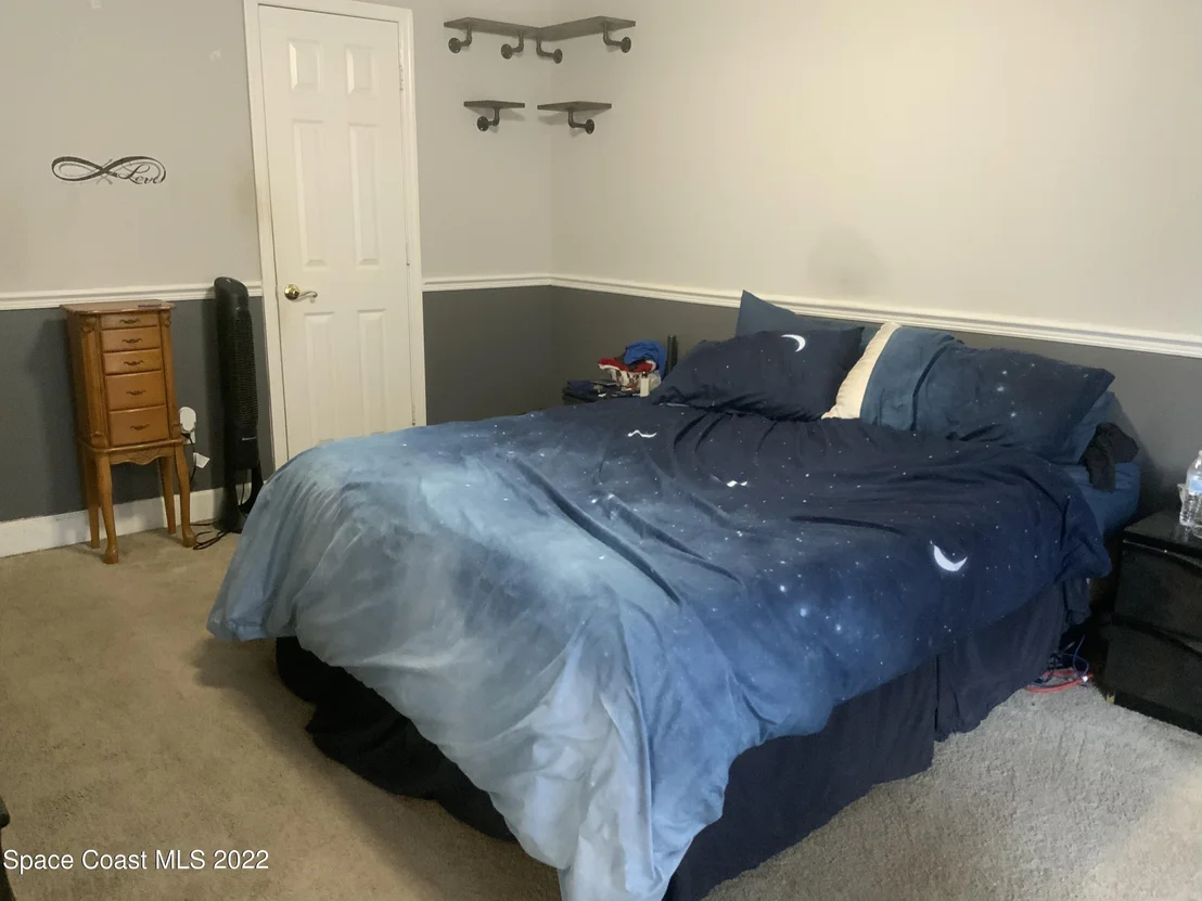 Photo of 697 Atlas Avenue NE