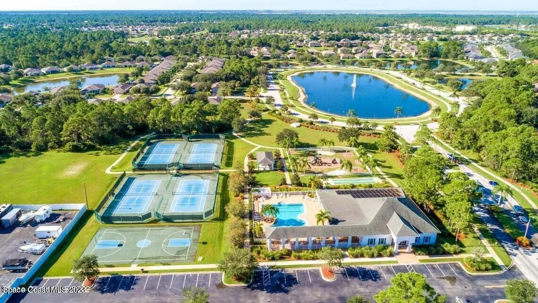 Photo of 980 Dillard Drive SE