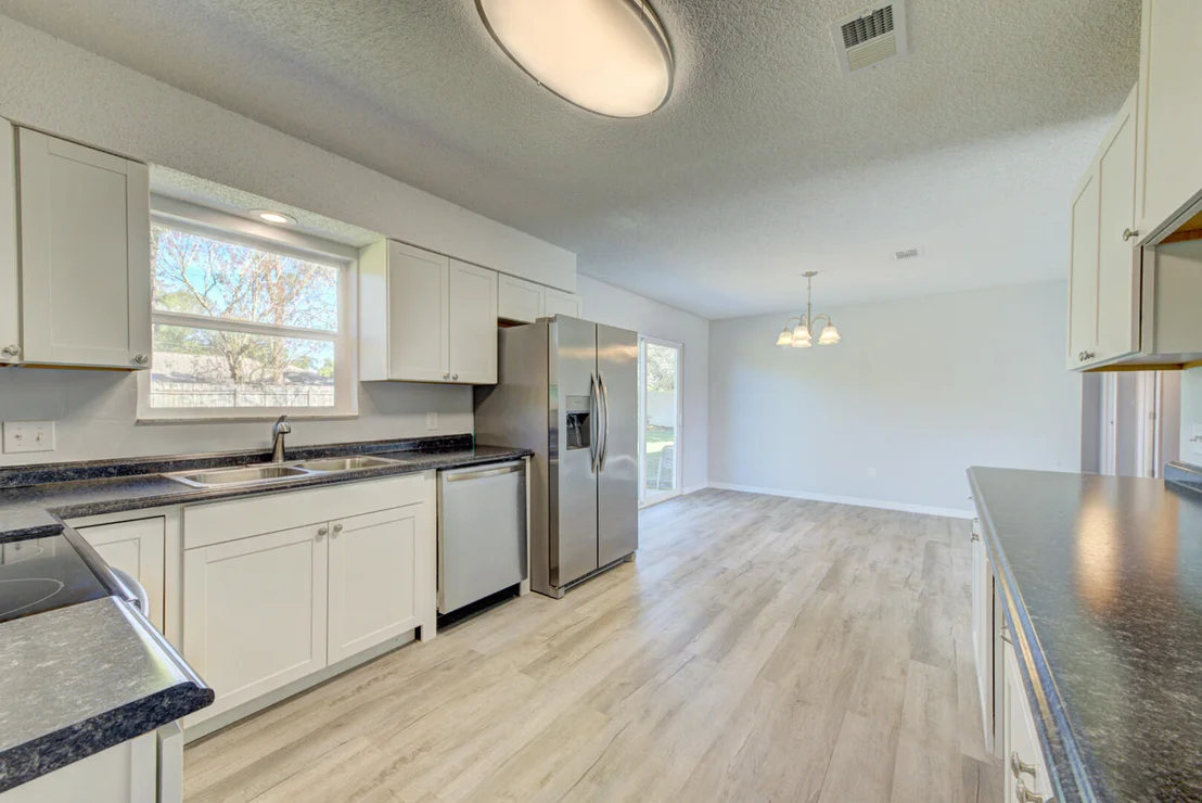 Photo of 5356 Jamaica Road