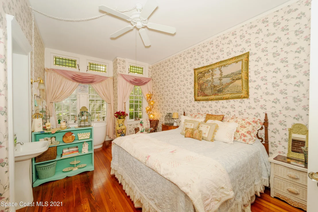 Photo of 1201 Rockledge Drive