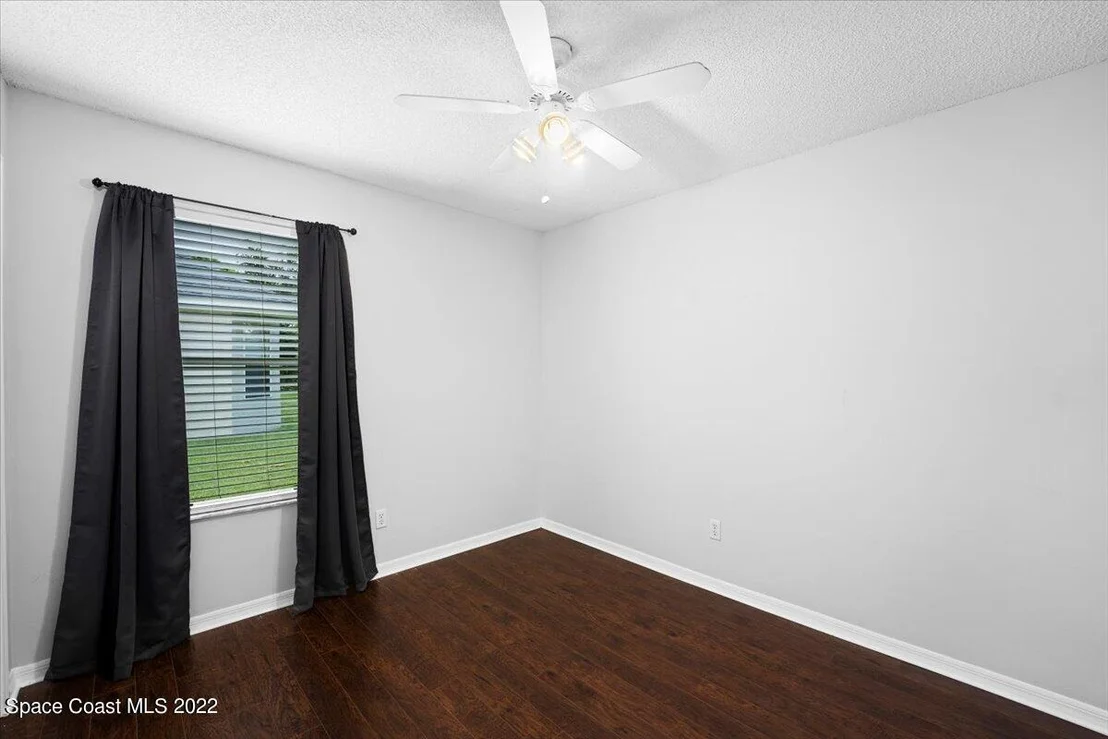 Photo of 1373 California Drive