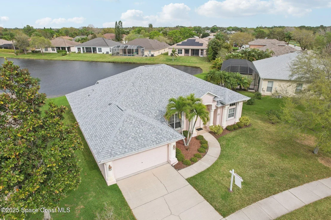 Photo of 4687 Alamanda Drive