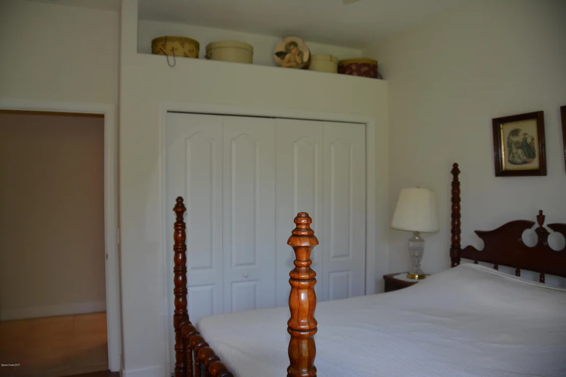Photo of 4740 Canard Road